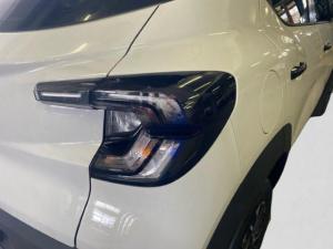 Renault Kiger 1.0T Iconic auto - Image 10