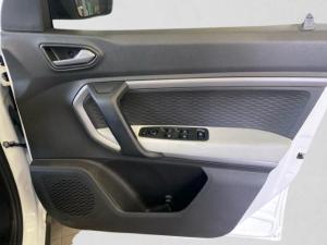 Renault Kiger 1.0T Iconic auto - Image 18