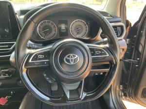 Toyota Starlet Cross 1.5 XR manual - Image 8