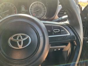 Toyota Starlet Cross 1.5 XR manual - Image 10