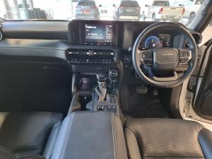 Toyota Land Cruiser Prado 2.8GD TX - Image 6