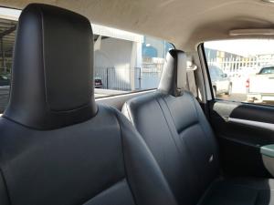 Toyota Hilux 2.4GD single cab S (aircon) - Image 14