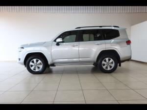 Toyota Land Cruiser 300 3.3D GX-R - Image 25