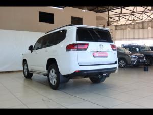 Toyota Land Cruiser 300 3.3D GX-R - Image 24