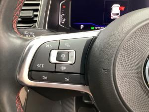 Volkswagen T-Roc 2.0TSI 4Motion R-Line - Image 9
