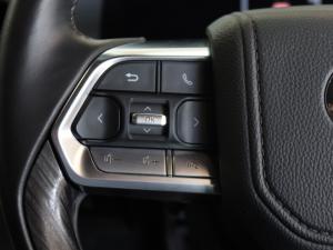Toyota Land Cruiser 300 3.5T GR-Sport - Image 9