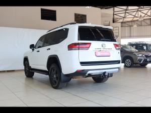 Toyota Land Cruiser 300 3.5T GR-Sport - Image 23