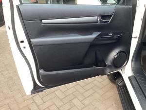 Toyota Hilux 2.8GD-6 Xtra cab Legend auto - Image 22