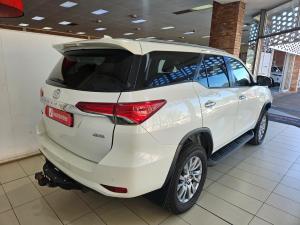 Toyota Fortuner 2.8GD-6 4x4 - Image 2