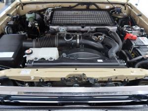 Toyota Land Cruiser 79 4.5D-4D LX V8 single cab - Image 17