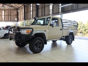 Toyota Land Cruiser 79 4.5D-4D LX V8 single cab - Image 18