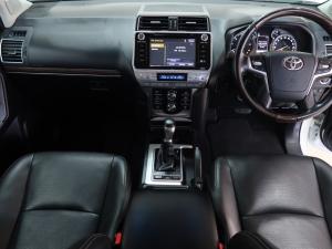 Toyota Land Cruiser Prado 3.0DT VX - Image 6