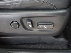 Toyota Land Cruiser Prado 3.0DT VX - Image 19