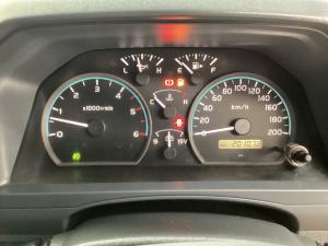Toyota Land Cruiser 79 4.5D-4D V8 double cab LX - Image 9