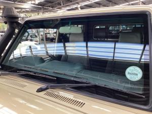 Toyota Land Cruiser 79 4.5D-4D V8 double cab LX - Image 11