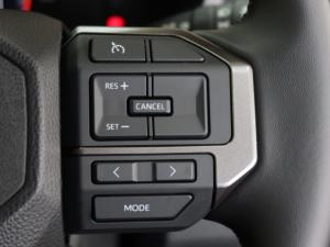 Toyota Hilux 2.8GD-6 double cab Raider 4x4 - Image 10