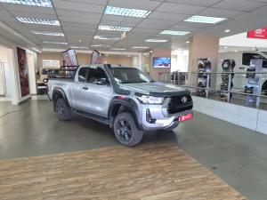 Toyota Hilux 2.4GD-6 Xtra cab Raider manual - Image 1