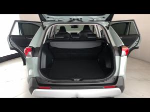 Toyota RAV4 2.5 Hybrid GX-R E-Four - Image 13