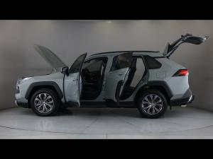 Toyota RAV4 2.5 Hybrid GX-R E-Four - Image 26