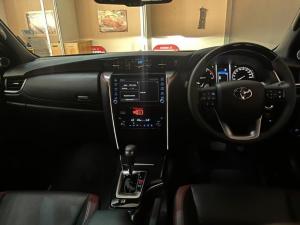 Toyota Fortuner 2.8GD-6 Raised Body automatic - Image 6