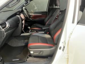 Toyota Fortuner 2.8GD-6 Raised Body automatic - Image 7