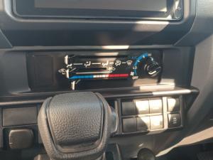 Toyota Land Cruiser 79 2.8 GD-6D/C automatic - Image 12