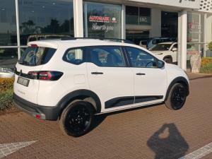Renault Triber 1.0 Techno - Image 2