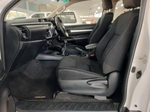 Toyota Hilux 2.4 GD-6 RB RaiderE/CAB - Image 7