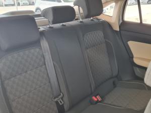 Volkswagen Polo 1.6 - Image 12