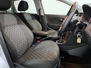 Volkswagen Polo Vivo 1.6 Style - Image 10