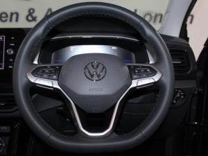 Volkswagen T-CROSS 1.0 TSI Life DSG - Image 12