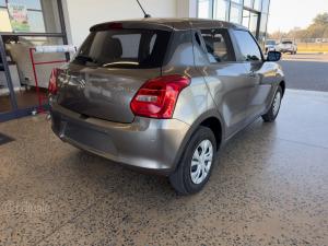 Suzuki Swift 1.2 GL - Image 4