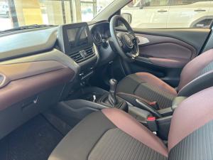 Toyota Starlet Cross 1.5Xs - Image 7