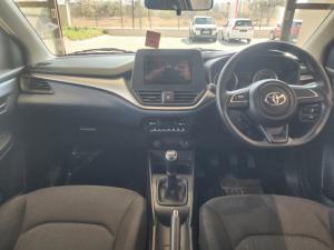 Toyota Starlet 1.5 Xs - Image 6