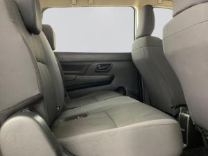 Suzuki Ertiga 1.5 GA - Image 11