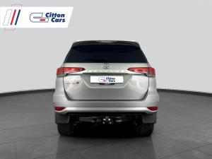 Toyota Fortuner 2.8GD-6 Raised Body automatic - Image 4