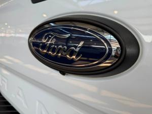 Ford Ranger 3.0TD V6 double cab Platinum 4WD - Image 19
