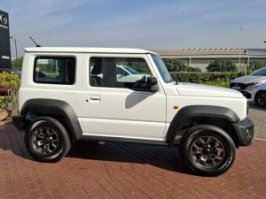Suzuki Jimny 1.5 GLX AllGrip 3-door auto - Image 3