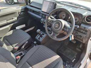 Suzuki Jimny 1.5 GLX AllGrip 3-door auto - Image 6