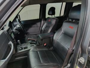 Jeep Cherokee 3.7L Limited - Image 14