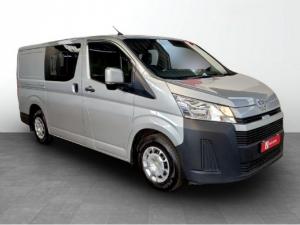Toyota Quantum 2.8 SLWB panel van - Image 1