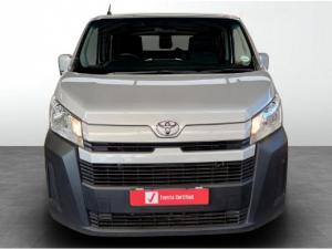 Toyota Quantum 2.8 SLWB panel van - Image 2