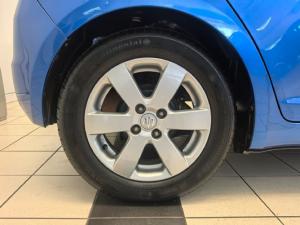 Suzuki Swift 1.5 GLS - Image 11