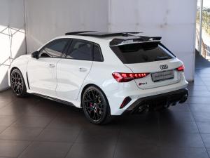 Audi RS3 Sportback quattro - Image 11