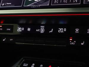 Audi RS3 Sportback quattro - Image 25