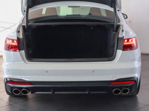 Audi S4 TFSI quattro - Image 15