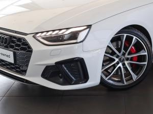 Audi S4 TFSI quattro - Image 2
