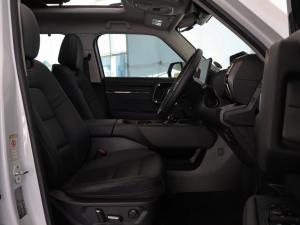 Haval H7 1.5T HEV Super Luxury Black Edition - Image 17