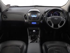 Hyundai ix35 2.0CRDi Elite - Image 25