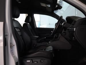 Volkswagen Amarok 3.0 V6 TDI double cab Extreme 4Motion - Image 17